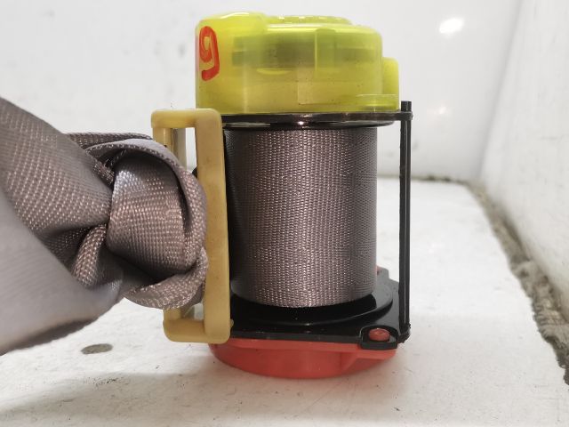 bontott MAZDA PREMACY Hátsó középső Biztonsági Öv