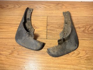 bontott MAZDA PREMACY Hátsó Sárvédő Gumi Pár