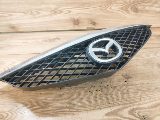 bontott MAZDA PREMACY Hűtőrács
