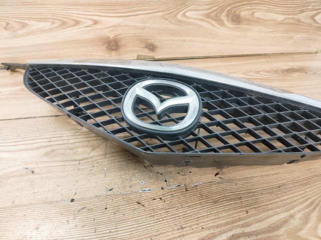 bontott MAZDA PREMACY Hűtőrács
