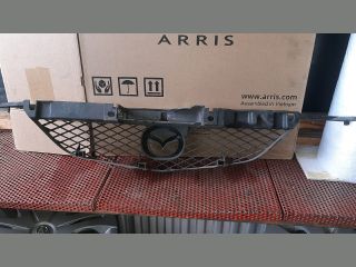 bontott MAZDA PREMACY Hűtőrács