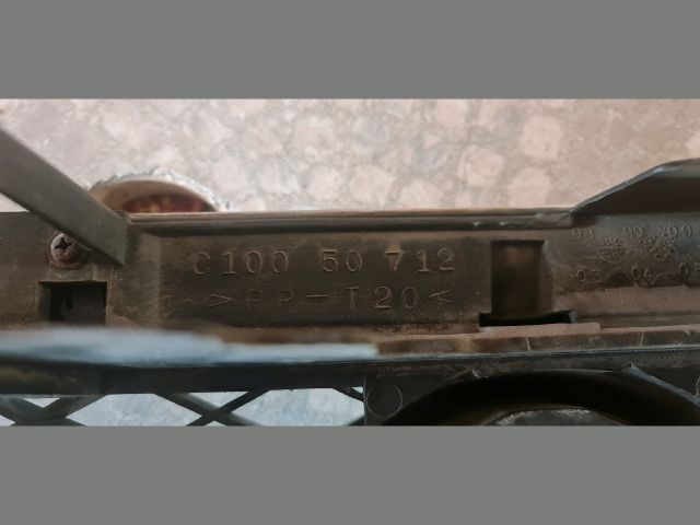 bontott MAZDA PREMACY Hűtőrács