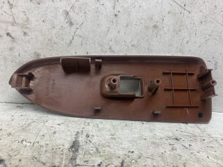 bontott MAZDA PREMACY Jobb első Ablakemelő Kapcsoló Keret