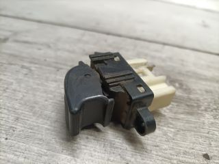 bontott MAZDA PREMACY Jobb első Ablakemelő Kapcsoló