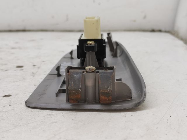 bontott MAZDA PREMACY Jobb első Ablakemelő Kapcsoló