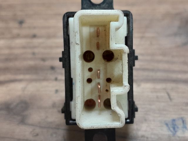 bontott MAZDA PREMACY Jobb első Ablakemelő Kapcsoló