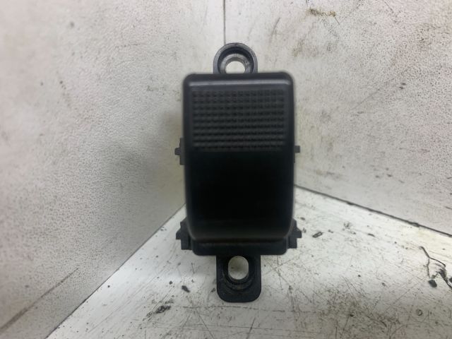 bontott MAZDA PREMACY Jobb első Ablakemelő Kapcsoló