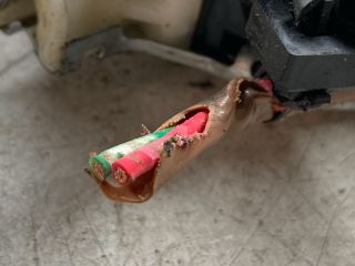 bontott MAZDA PREMACY Jobb első Ablakemelő Motor