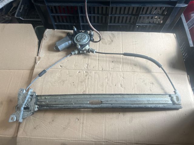 bontott MAZDA PREMACY Jobb első Ablakemelő Szerkezet (Elektromos)