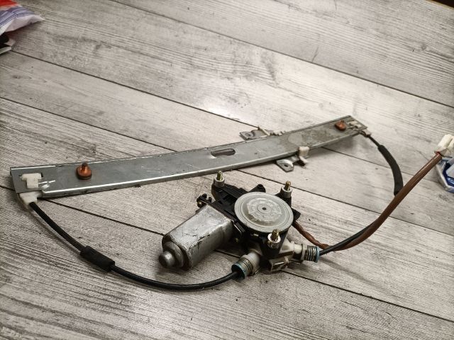 bontott MAZDA PREMACY Jobb első Ablakemelő Szerkezet (Elektromos)