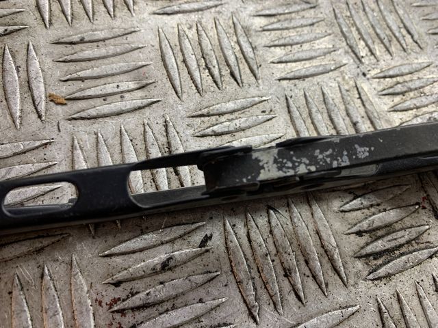 bontott MAZDA PREMACY Jobb első Ablaktörlő Kar