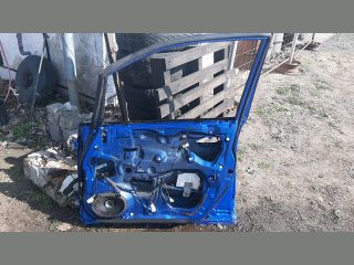 bontott MAZDA PREMACY Jobb első Ajtó (Üres lemez)