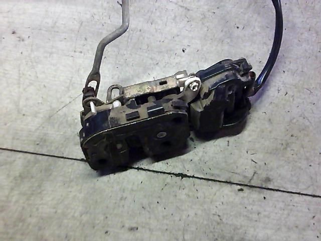 bontott MAZDA PREMACY Jobb első Ajtózár