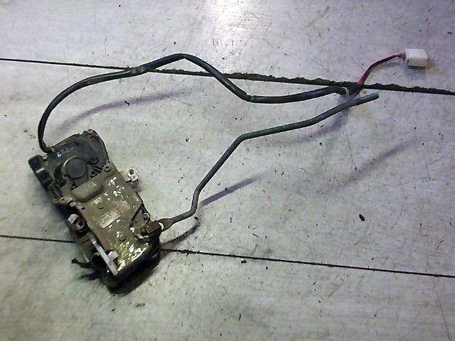 bontott MAZDA PREMACY Jobb első Ajtózár