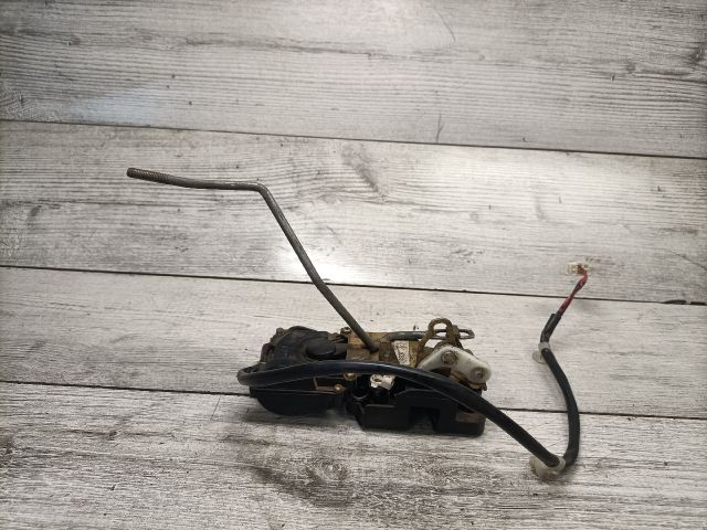 bontott MAZDA PREMACY Jobb első Ajtózár