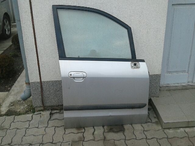 bontott MAZDA PREMACY Jobb első Ajtózár