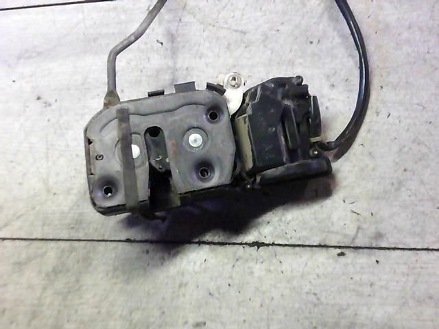 bontott MAZDA PREMACY Jobb első Ajtózár