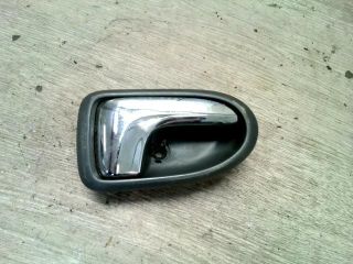 bontott MAZDA PREMACY Jobb első Belső Kilincs