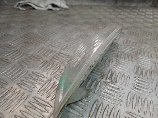 bontott MAZDA PREMACY Jobb első Irányjelző