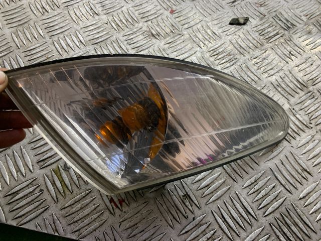 bontott MAZDA PREMACY Jobb első Irányjelző