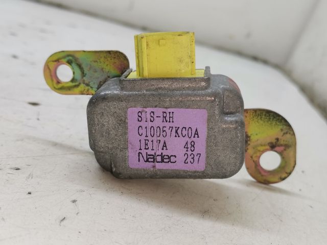 bontott MAZDA PREMACY Jobb első Oldal Ütközés Érzékelő