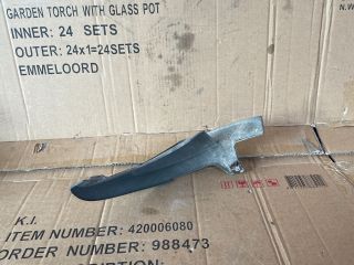 bontott MAZDA PREMACY Jobb első Sárvédő Gumi