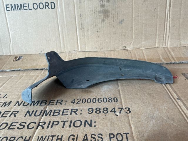 bontott MAZDA PREMACY Jobb első Sárvédő Gumi