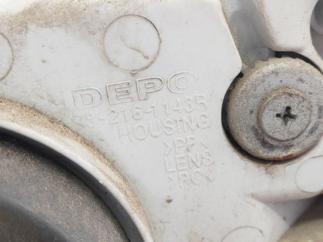 bontott MAZDA PREMACY Jobb Fényszóró