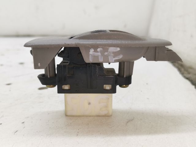 bontott MAZDA PREMACY Jobb hátsó Ablakemelő Kapcsoló