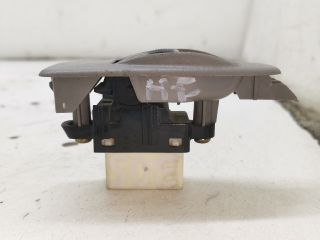 bontott MAZDA PREMACY Jobb hátsó Ablakemelő Kapcsoló