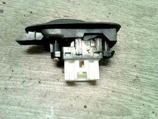 bontott MAZDA PREMACY Jobb hátsó Ablakemelő Kapcsoló