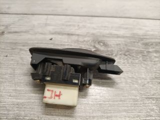 bontott MAZDA PREMACY Jobb hátsó Ablakemelő Kapcsoló