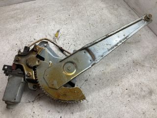 bontott MAZDA PREMACY Jobb hátsó Ablakemelő Motor