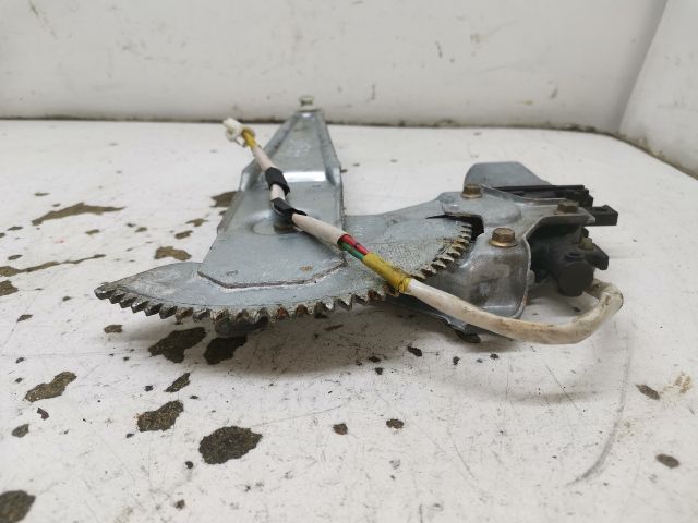 bontott MAZDA PREMACY Jobb hátsó Ablakemelő Szerkezet (Elektromos)