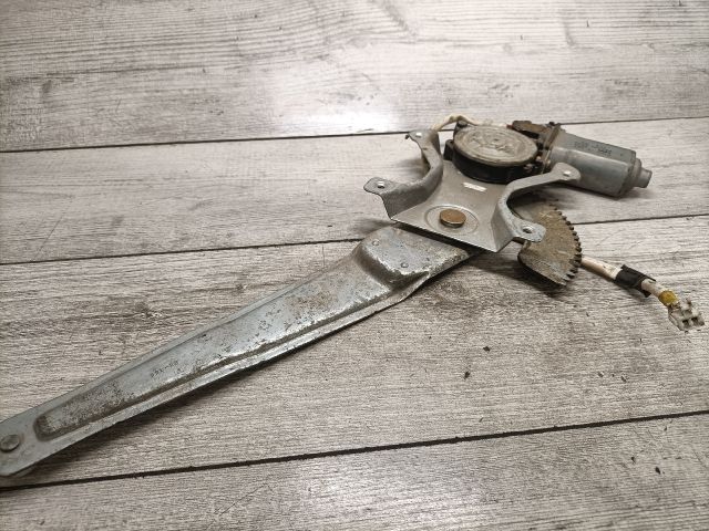 bontott MAZDA PREMACY Jobb hátsó Ablakemelő Szerkezet (Elektromos)