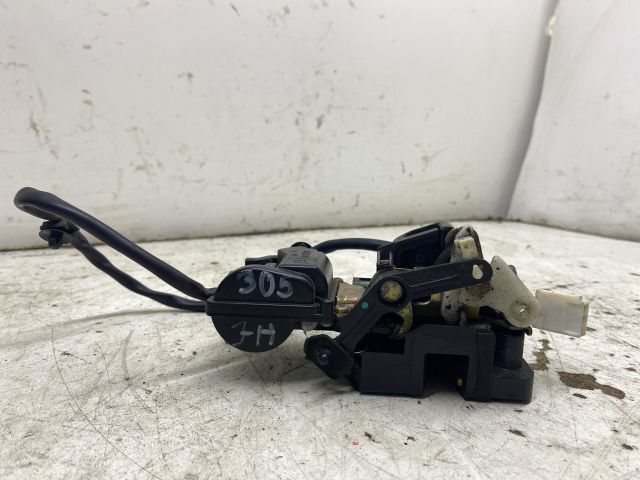 bontott MAZDA PREMACY Jobb hátsó Ajtózár