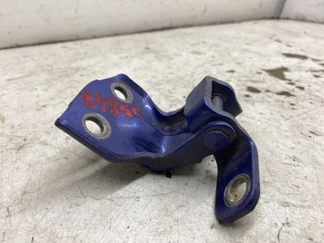 bontott MAZDA PREMACY Jobb hátsó Alsó Zsanér