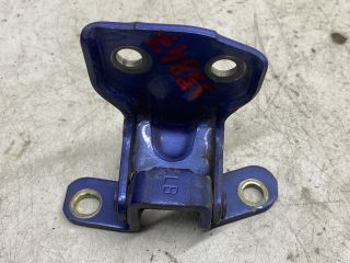 bontott MAZDA PREMACY Jobb hátsó Alsó Zsanér