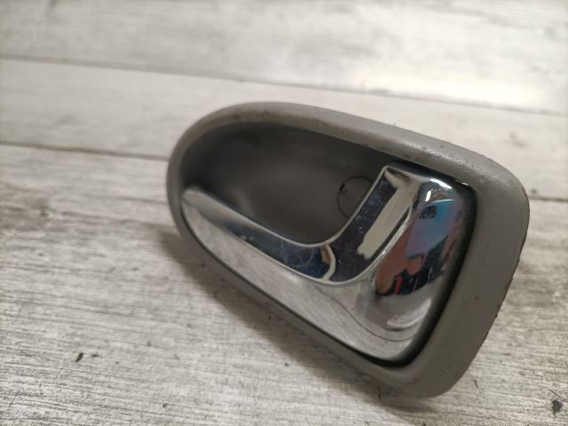 bontott MAZDA PREMACY Jobb hátsó Belső Kilincs