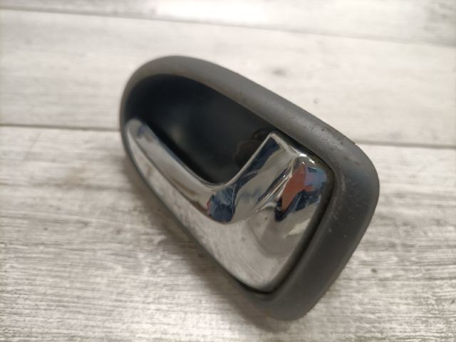 bontott MAZDA PREMACY Jobb hátsó Belső Kilincs