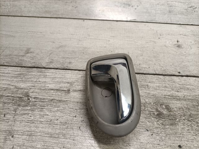 bontott MAZDA PREMACY Jobb hátsó Belső Kilincs