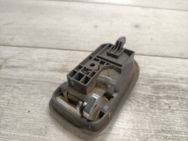 bontott MAZDA PREMACY Jobb hátsó Belső Kilincs