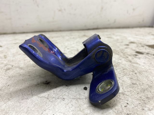 bontott MAZDA PREMACY Jobb hátsó Felső Zsanér