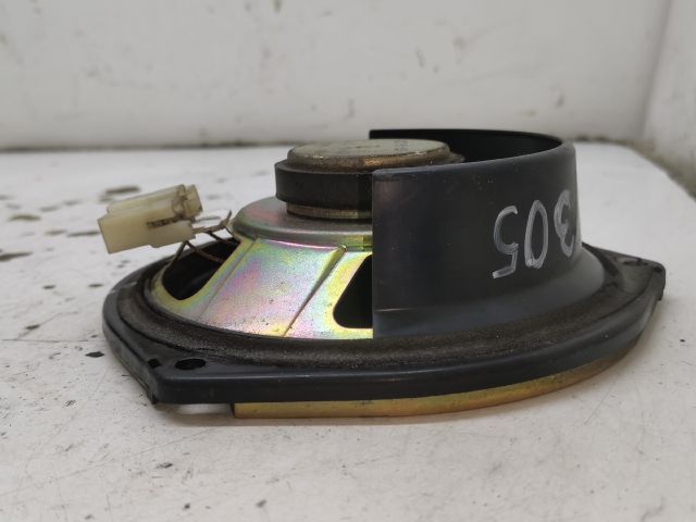 bontott MAZDA PREMACY Jobb hátsó Hangszóró