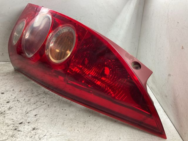 bontott MAZDA PREMACY Jobb Hátsó Lámpa