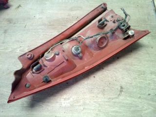 bontott MAZDA PREMACY Jobb Hátsó Lámpa