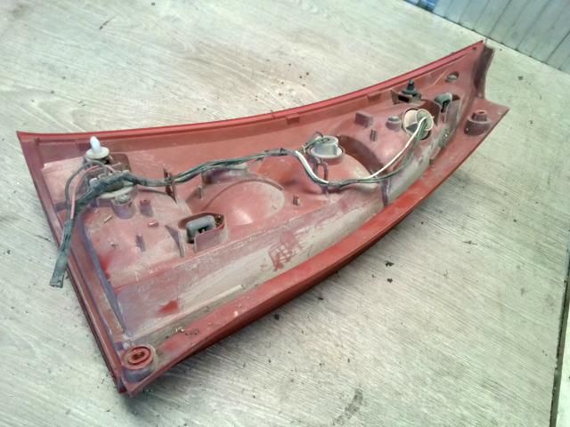 bontott MAZDA PREMACY Jobb Hátsó Lámpa