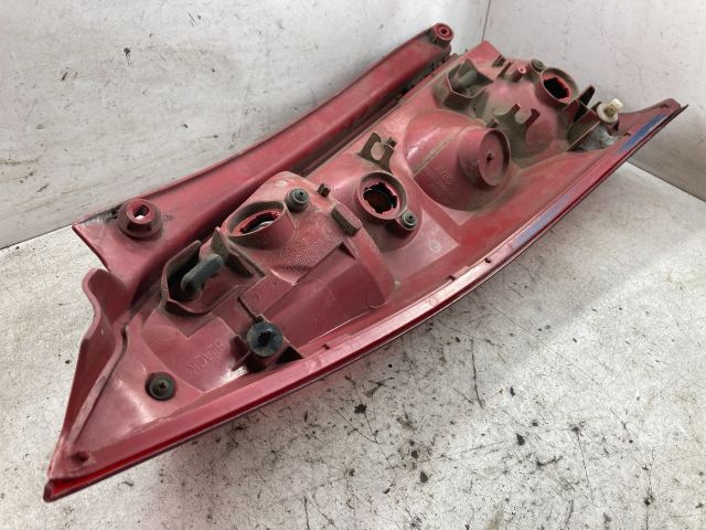 bontott MAZDA PREMACY Jobb Hátsó Lámpa