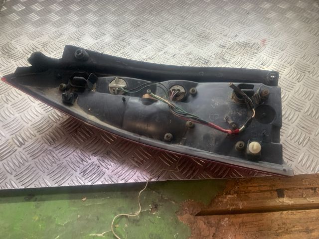 bontott MAZDA PREMACY Jobb Hátsó Lámpa