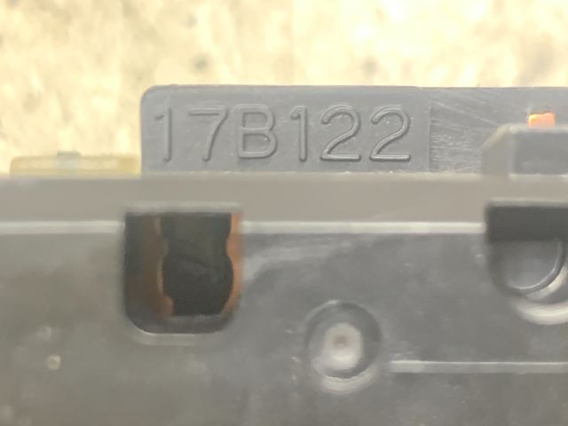 bontott MAZDA PREMACY Jobb Kormánykapcsoló Ablaktörlő